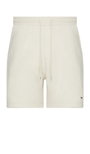 Beach Fleece Shorts in Cream. - size L (also in XL/1X) - Tommy Jeans - Modalova