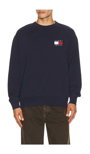 Relaxed Wavy Flag Sweatshirt in Navy. - size L (also in M, S, XL/1X) - Tommy Jeans - Modalova