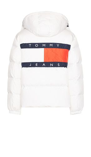 Flag Back Alaska Puffer in . - size L (also in S, XL/1X) - Tommy Jeans - Modalova