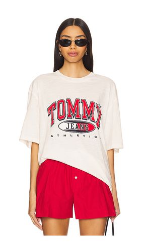 Camiseta twist en color blanco talla L en - White. Talla L (también en M, S, XL/1X) - Tommy Jeans - Modalova