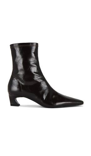 Margot Boot in Chocolate. - size 10 (also in 5, 5.5, 6, 6.5, 7, 7.5, 8, 8.5, 9, 9.5) - Tony Bianco - Modalova