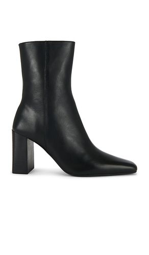 Irina Boot in Black. - size 10 (also in 5, 5.5, 6, 6.5, 7, 7.5, 8, 8.5, 9, 9.5) - Tony Bianco - Modalova