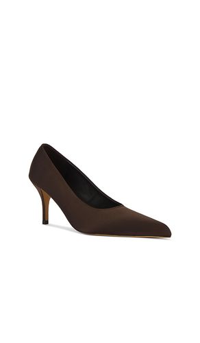 Chloe Pump in . Size 6. Also in 8, 8.5, 9 - Tony Bianco - Modalova