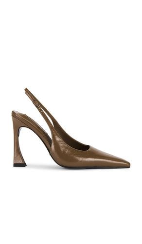 Sassy Slingback Pump in Brown. - size 10 (also in 6, 6.5, 7, 7.5, 8, 8.5, 9, 9.5) - Tony Bianco - Modalova