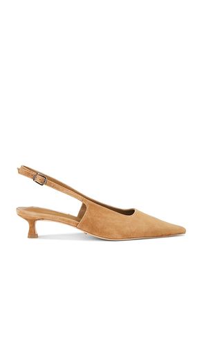 Crush Slingback Pump in Taupe. - size 5 (also in 10, 5.5, 6, 6.5, 7, 7.5, 8, 8.5, 9, 9.5) - Tony Bianco - Modalova