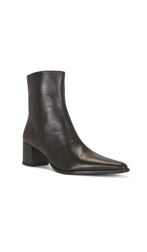 Eva Boot in . Size 10. Also in 8, 8.5, 9 - Tony Bianco - Modalova