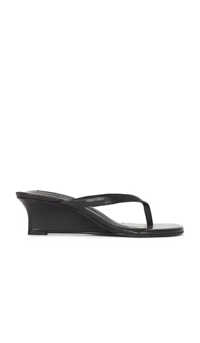 Edgy Sandal in . Size 6. Also in 5.5, 7.5, 10 - Tony Bianco - Modalova