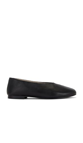 Cuba Flat in . Size 10. Also in 7.5, 8.5, 9 - Tony Bianco - Modalova