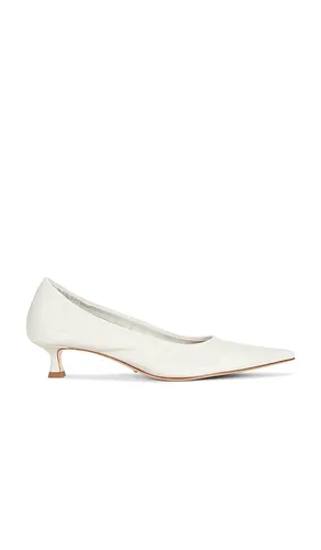 Costa Pump in . Size 10. Also in 6, 6.5, 7, 7.5, 8, 8.5, 9, 9.5 - Tony Bianco - Modalova