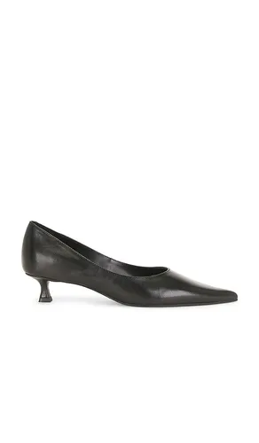 Cameo Pump in . Size 10. Also in 5, 5.5, 6, 6.5, 7, 7.5, 8, 8.5, 9, 9.5 - Tony Bianco - Modalova