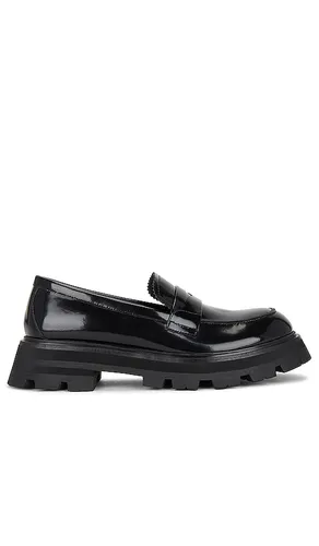 Axell Loafer in . Size 10. Also in 5, 6.5, 7, 9.5 - Tony Bianco - Modalova
