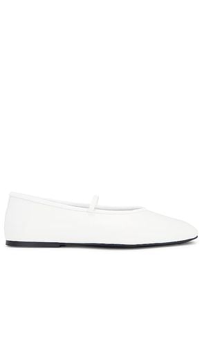 Zapato plano martinez en color blanco talla 10 en - White. Talla 10 (también en 5, 5.5, 6, 7.5, 8, 8.5, 9, 9.5) - Tony Bianco - Modalova