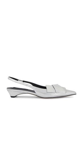 Elijah Flat in Metallic Silver. - size 5 (also in 5.5, 6, 6.5, 7, 7.5, 8, 8.5, 9) - Tony Bianco - Modalova