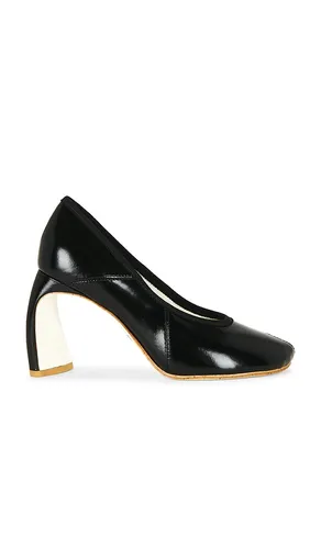 Peep Toe Pump in Black. - size 6.5 (also in 7, 7.5, 8, 8.5, 9) - Tory Burch - Modalova