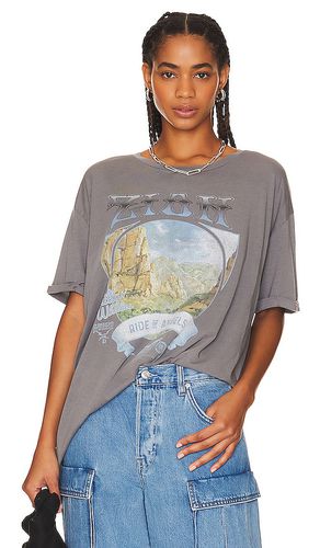 Zion Ride Oversized Tee in Grey. - size L (also in M, S, XL, XS) - The Laundry Room - Modalova