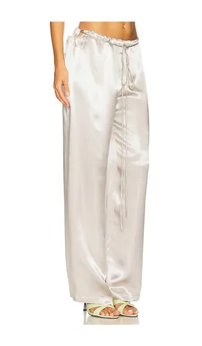 Estelle Pant in , . Taglia S. Also in L, XL - Tyler McGillivary - Modalova
