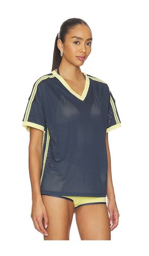 Jayna Tee in . Size M. Also in S, XS - Tiger Mist - Modalova