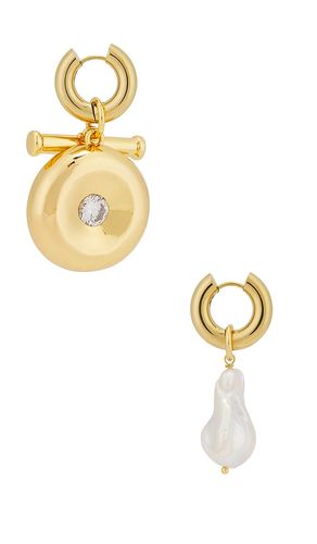 Drop Earrings in - Timeless Pearly - Modalova
