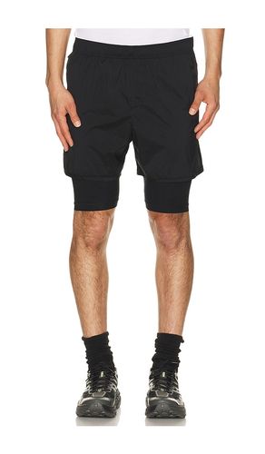 Run Short in . Size L. Also in M, S, XL/1X, XXL/2X - True Tribe - Modalova