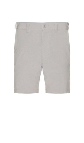 Tech Chino Short in Light Grey. - size 32 (also in 36) - TravisMathew - Modalova