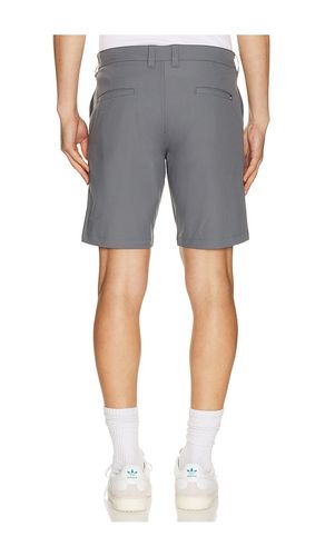 Wanderlust Short in Grey. - size 30 (also in 32, 33, 34, 36) - TravisMathew - Modalova