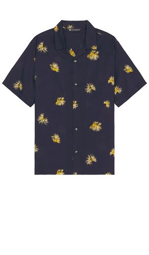 Casino Holiday Button Down Shirt in Blue. - size M (also in S) - TravisMathew - Modalova