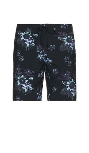 Tiki Time Short in . - size 30 (also in 36) - TravisMathew - Modalova