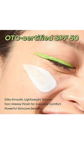 Protector solar green tea superlight daily defense en color belleza: na talla all - TONYMOLY - Modalova