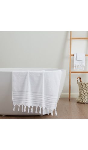 Ava bath towel in color white size all - UGG Home - Modalova