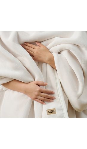 Coco Throw Blanket in - UGG Home - Modalova
