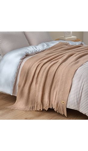 Margot Throw Blanket in - UGG Home - Modalova