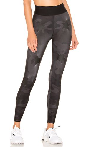 Ultra High Silk Camo Knockout Legging in Black. - size L (also in M, S, XL) - ultracor - Modalova