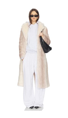 MANTEL WHITE PLAINS in . Größe S. Also in XS, M, L - Unreal Fur - Modalova