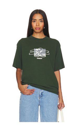 Camiseta en color verde oscuro talla L en - Dark Green. Talla L (también en M, S, XL/1X) - UPRISERS - Modalova