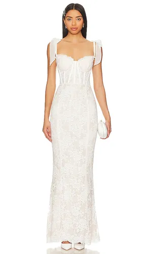 Romanza Gown in White. - size 2 (also in 0, 4, 6, 10, 12) - V. Chapman - Modalova