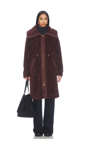 Bennet Long Sherpa Coat in Brown. - size M (also in S, XL, XS) - Varley - Modalova