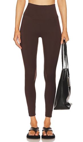 Freesoft High Rise Legging in Brown. - size L (also in XL, XS) - Varley - Modalova