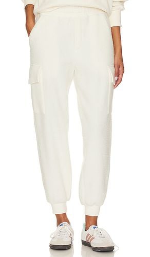 Samson Relaxed Fleece Pant in Ivory. - size L (also in M, S, XL, XS) - Varley - Modalova