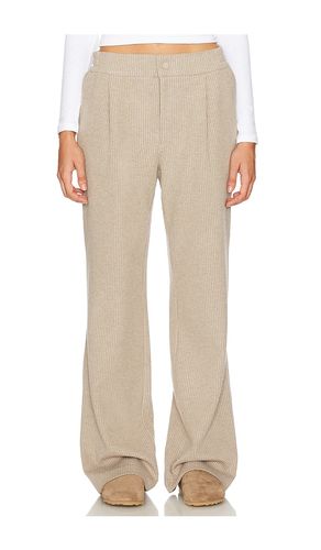 Aberdeen Straight Leg Pant in Taupe. - size L (also in M, XS) - Varley - Modalova