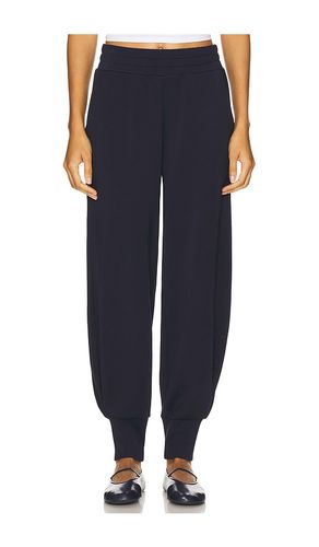 The Relaxed Pant in Navy. - size L (also in M, S, XS) - Varley - Modalova