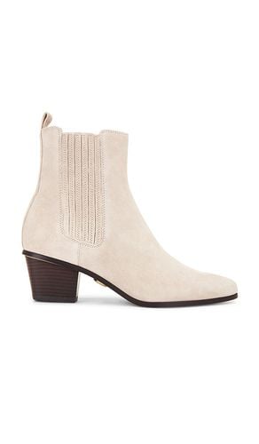 Alina Boot in Beige. - size 10 (also in 6, 6.5, 7, 7.5, 8, 8.5, 9.5) - Veronica Beard - Modalova