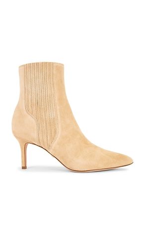Lisa 70 Boot in Beige. - size 10 (also in 6, 6.5, 7, 7.5, 8, 8.5, 9, 9.5) - Veronica Beard - Modalova