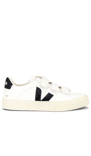 Recife Sneaker in . Size 36. Also in 37, 38, 39, 40, 41, 35 - Veja - Modalova