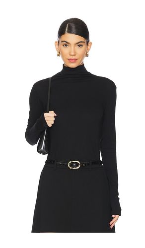 Essential Long Sleeve Turtleneck in . - size M (also in S, XL, XS) - Vince - Modalova