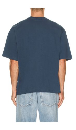 Chest Logo Boxy Crop Tee in Blue. - size M (also in S) - Von Dutch - Modalova