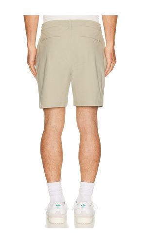 Meta 6 Short in Cream. - size 32 (also in 33, 34, 36, 38) - Vuori - Modalova