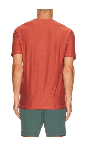 Strato Tech Tee in Red. - size L (also in M, S, XL/1X, XXL/2X) - Vuori - Modalova