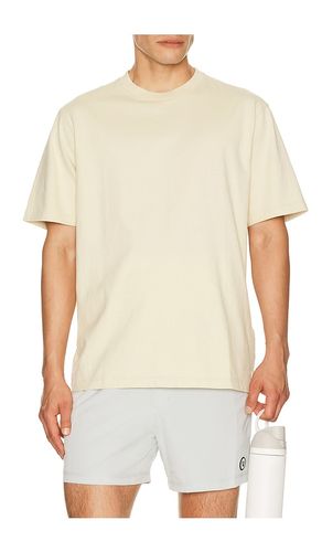 Heavyweight Relaxed Tee in Cream. - size L (also in M, S) - Vuori - Modalova