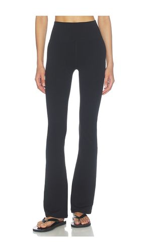 Allthefeels Slim Flare Legging in . - size L (also in M, S, XS) - Vuori - Modalova