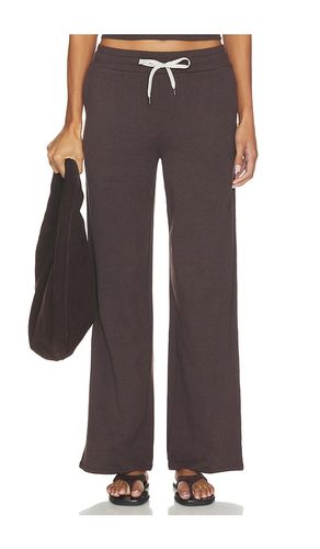 Halo Essential Wide Leg Pant in Brown. - size M (also in S, XS) - Vuori - Modalova